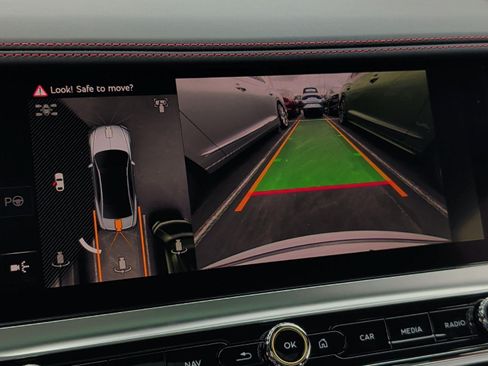 New 2026 Bentley Flying Spur Plug-In Hybrid AWD/4WD image 32