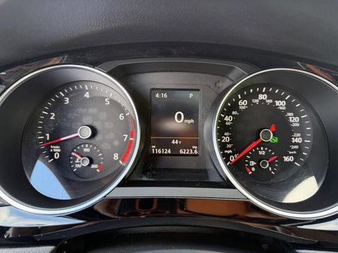 Used 2017 Volkswagen Jetta GLI image 15