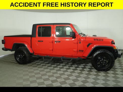 Used 2021 Jeep Gladiator Sport AWD/4WD image 2