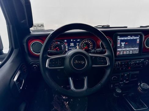 Used 2018 Jeep Wrangler Unlimited Rubicon image 20