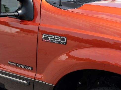 Used 2000 Ford F250 XL AWD/4WD image 25