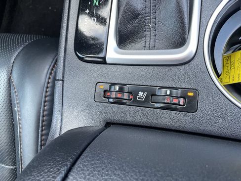 Used 2019 Toyota Highlander Limited Platinum AWD/4WD image 30