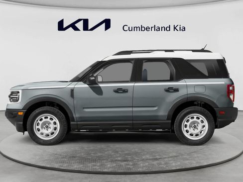 Used 2024 Ford Bronco Sport Heritage w/ Heritage Convenience Package AWD/4WD image 3