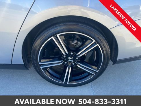 Used 2023 Honda Accord Sport image 12