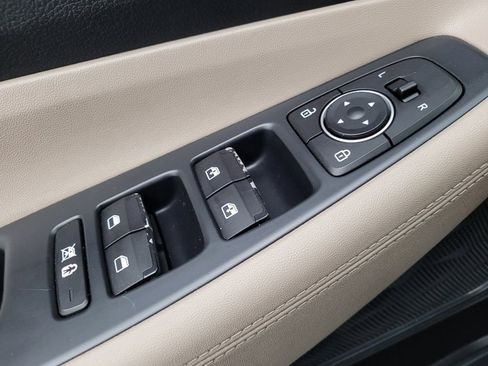 Used 2020 Hyundai Santa Fe SEL image 27