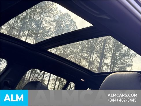 Used 2020 BMW X5 M50i w/ Executive Package image 31