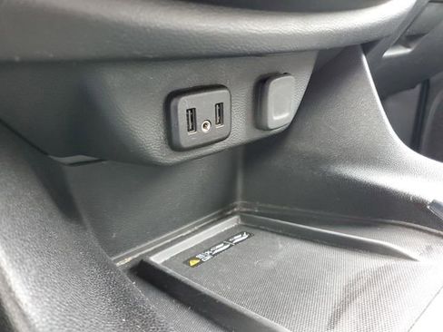 Certified 2023 Chevrolet Traverse LT FWD image 33