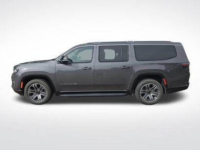 Used 2024 Jeep Wagoneer L Series II w/ Flexible Seating Group