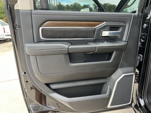 New 2024 RAM 5500 Laramie image 13