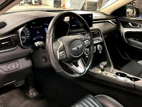 Used 2022 Genesis G70 2.0T w/ Prestige Package image 18