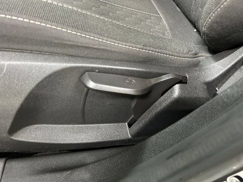 Used 2017 Ford Fiesta ST FWD image 10