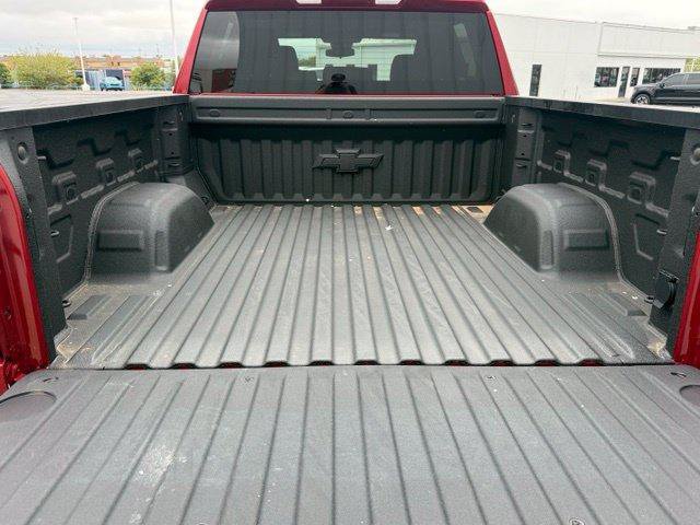Used 2026 Chevrolet Silverado 1500 RST w/ RST Select Package AWD/4WD image 6