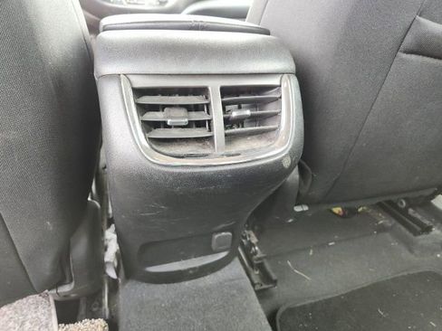 Used 2019 Chevrolet Malibu LT image 19