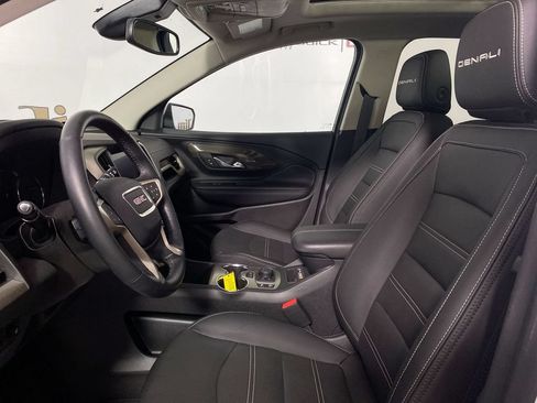 Certified 2023 GMC Terrain Denali w/ Denali Premium Package AWD/4WD image 11