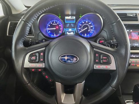 Used 2017 Subaru Outback 2.5i Limited AWD/4WD image 11