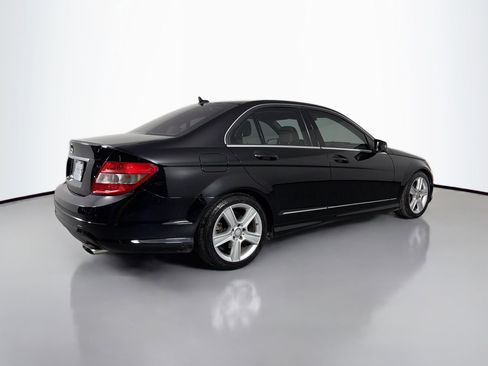 Used 2010 Mercedes-Benz C 300 Sedan image 6