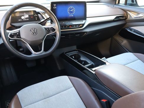 Used 2023 Volkswagen ID.4 Pro RWD image 4