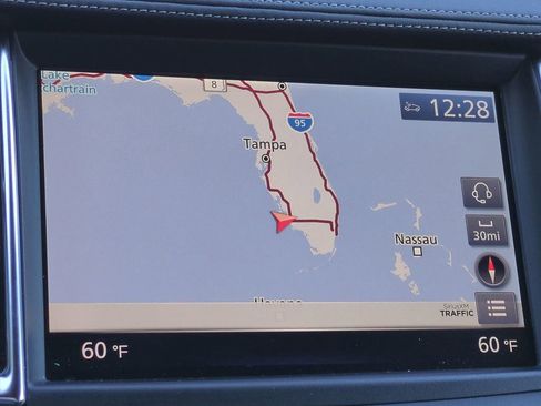 Used 2023 INFINITI QX55 Essential w/ Accent Package image 22