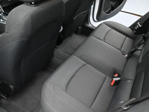 Used 2023 Chevrolet Malibu LT image 12