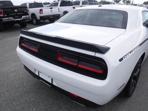 Used 2022 Dodge Challenger GT w/ Blacktop Package image 5