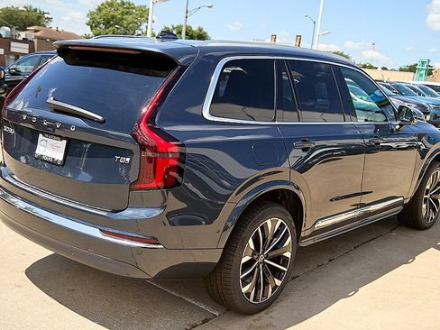New 2026 Volvo XC90 T8 Plus w/ Protection Package Premier AWD/4WD image 10