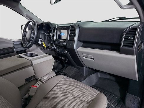 Used 2018 Ford F150 XLT w/ Equipment Group 302A Luxury image 21