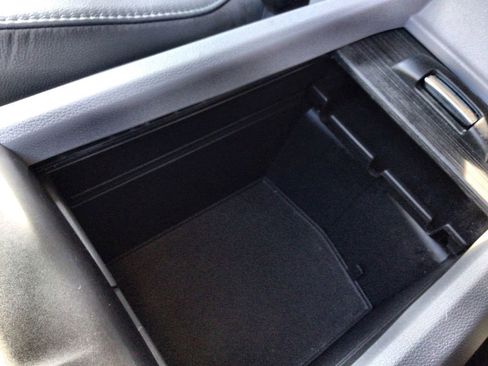 Used 2017 Honda Pilot EX-L image 36