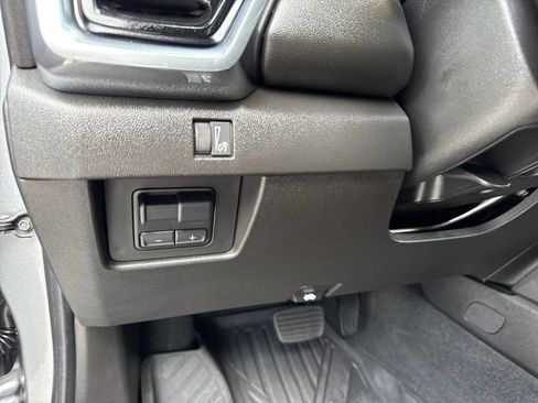 Used 2024 GMC Canyon Elevation w/ Convenience Package AWD/4WD image 38