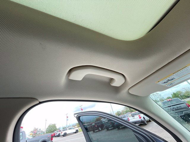 Used 2021 Mercedes-Benz GLC 300 4MATIC image 41