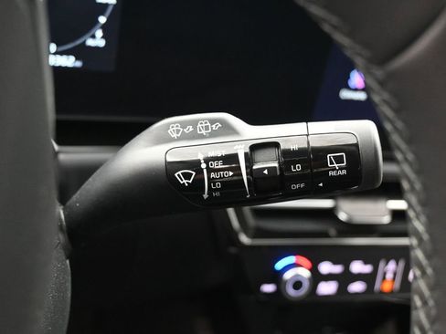 Used 2024 Kia Niro Wind w/ Wind Preserve Package image 19