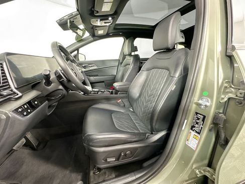 Used 2025 Kia Sportage X-Line AWD/4WD image 4
