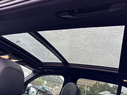 Certified 2022 BMW X5 xDrive40i w/ Premium Package image 11