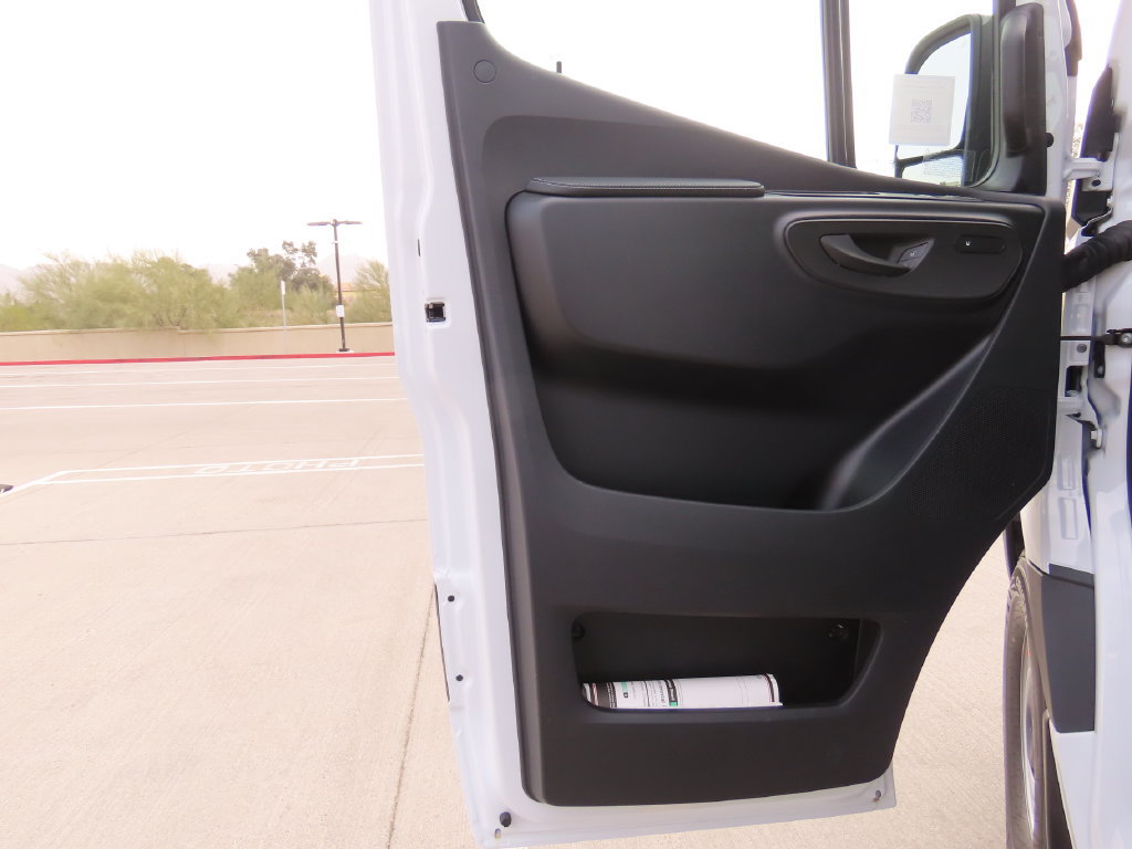 Used 2025 Mercedes-Benz Sprinter 2500 image 27
