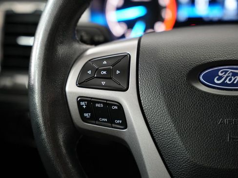 Used 2019 Ford Ranger XLT w/ Equipment Group 301A Mid AWD/4WD image 12