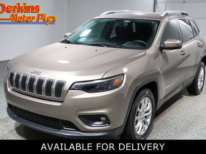Used 2019 Jeep Cherokee Latitude w/ Popular Appearance Group