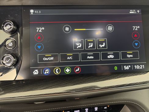 Used 2023 Buick Envision Preferred AWD/4WD image 20