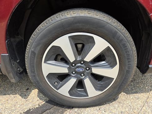 Used 2018 Subaru Forester 2.5i Premium w/ All-Weather Package AWD/4WD image 43