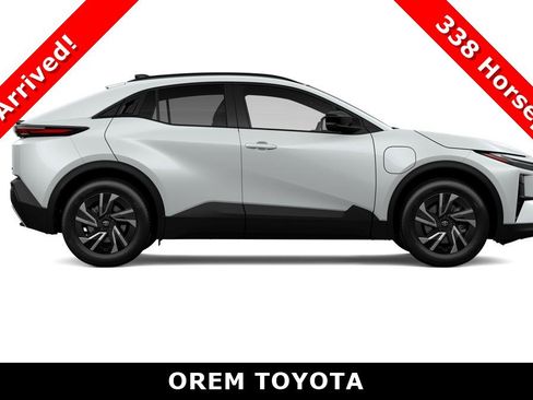 New 2026 Toyota C-HR w/ Cold Weather Package AWD/4WD image 27