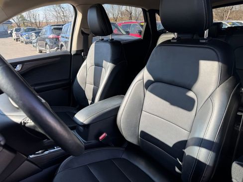 Used 2020 Ford Escape Titanium w/ Titanium Premium Package 2.0 image 20