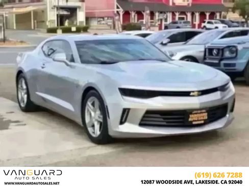 Used 2016 Chevrolet Camaro LT RWD image 1