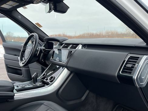Used 2021 Land Rover Range Rover Sport HSE Silver Edition image 32