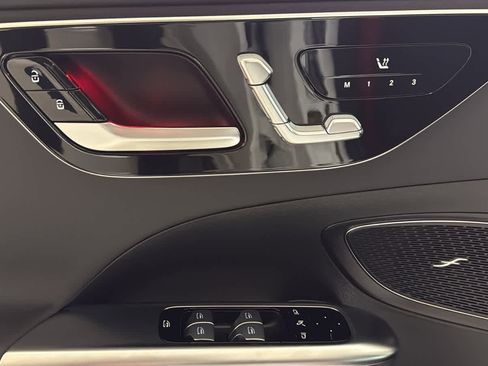 Used 2025 Mercedes-Benz C 43 AMG 4MATIC Sedan image 16