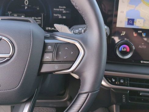 Used 2025 Lexus RX 350 w/ Convenience Package image 20