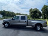 Used 2004 Ford F350 2WD Crew Cab DRW Super Duty image 3