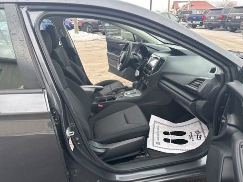 Used 2018 Subaru Impreza 2.0i image 11