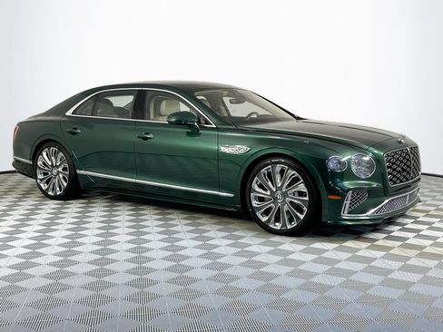 New 2026 Bentley Flying Spur Plug-In Hybrid AWD/4WD image 3