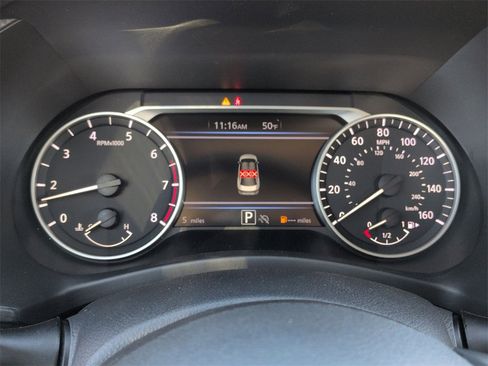 New 2025 Nissan Sentra SV image 10