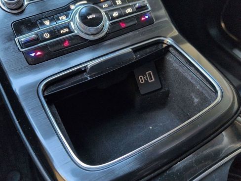 Used 2023 Lincoln Nautilus AWD w/ Premium Package image 31