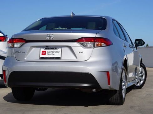 Certified 2024 Toyota Corolla LE FWD image 5