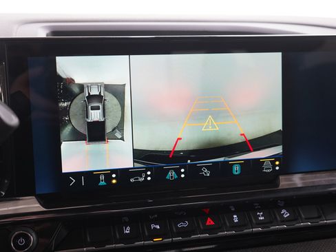 Used 2026 Chevrolet Silverado 2500 ZR2 image 30